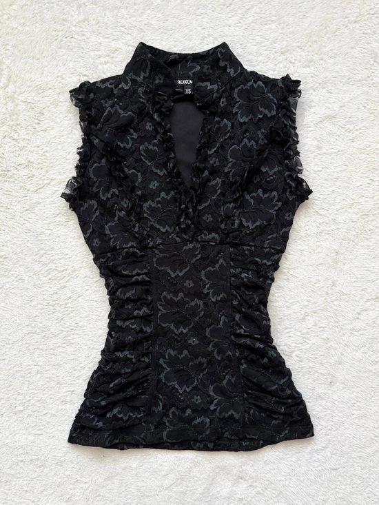 XOXO Tops - Ethereal Vintage 90s XOXO corset-like laced blouse top